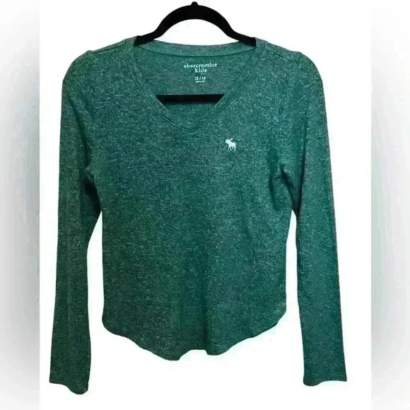 Abercrombie and Fitch Kids V neck long sleeve shirt size 13/14 - Picture 1 of 4